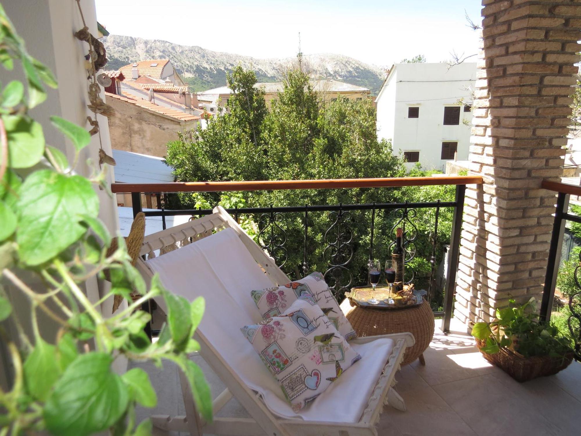 Apartments Authentic Baska 1 Habitación foto