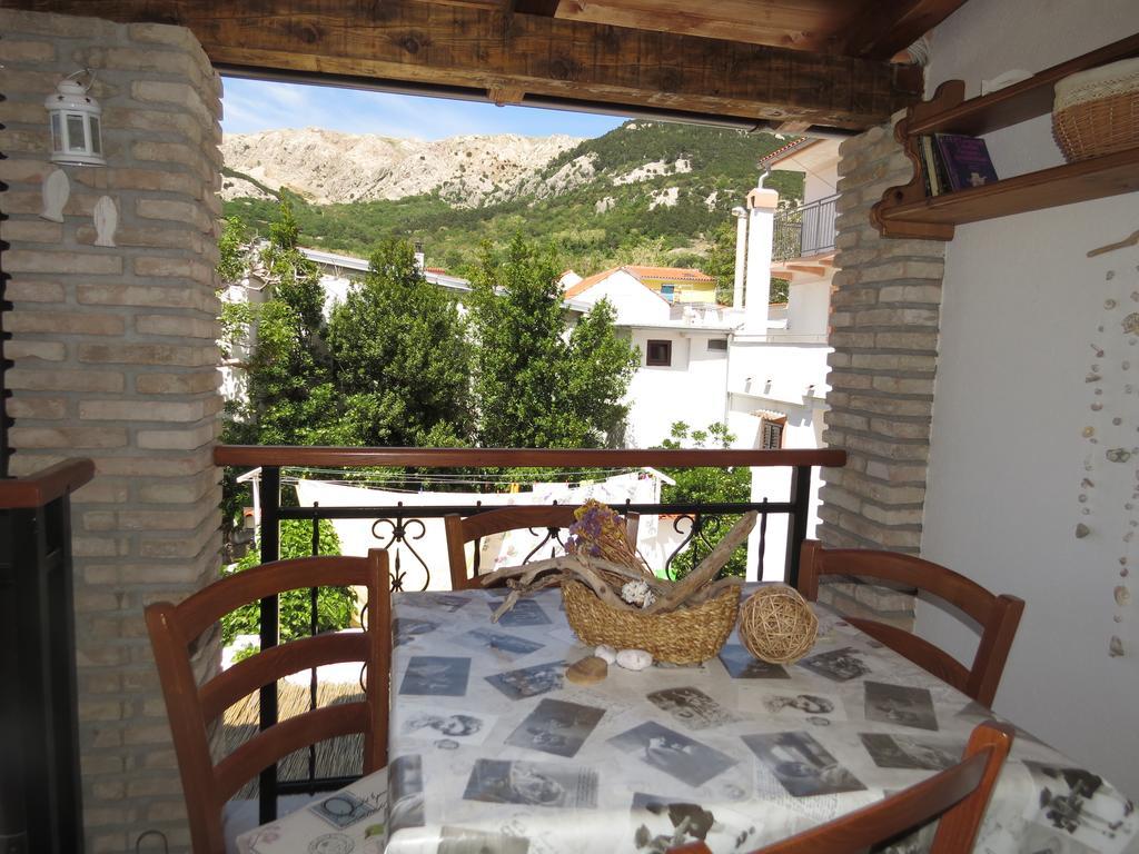Apartments Authentic Baska 1 Habitación foto
